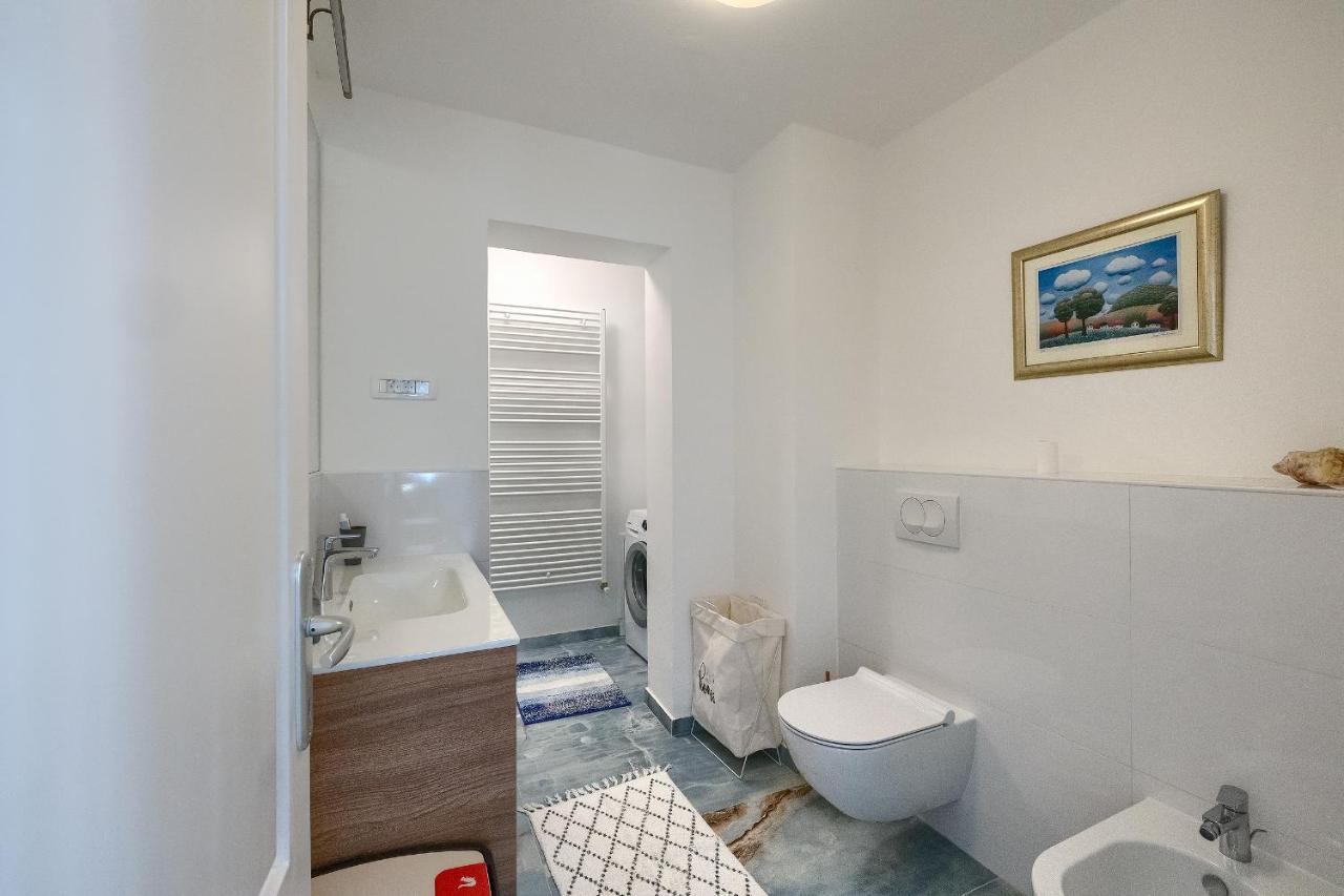 Ursula Apartment *